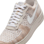 NIKE AIR FORCE 1 FLYKNIT