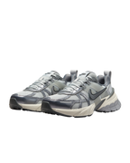 NIKE V2K RUN