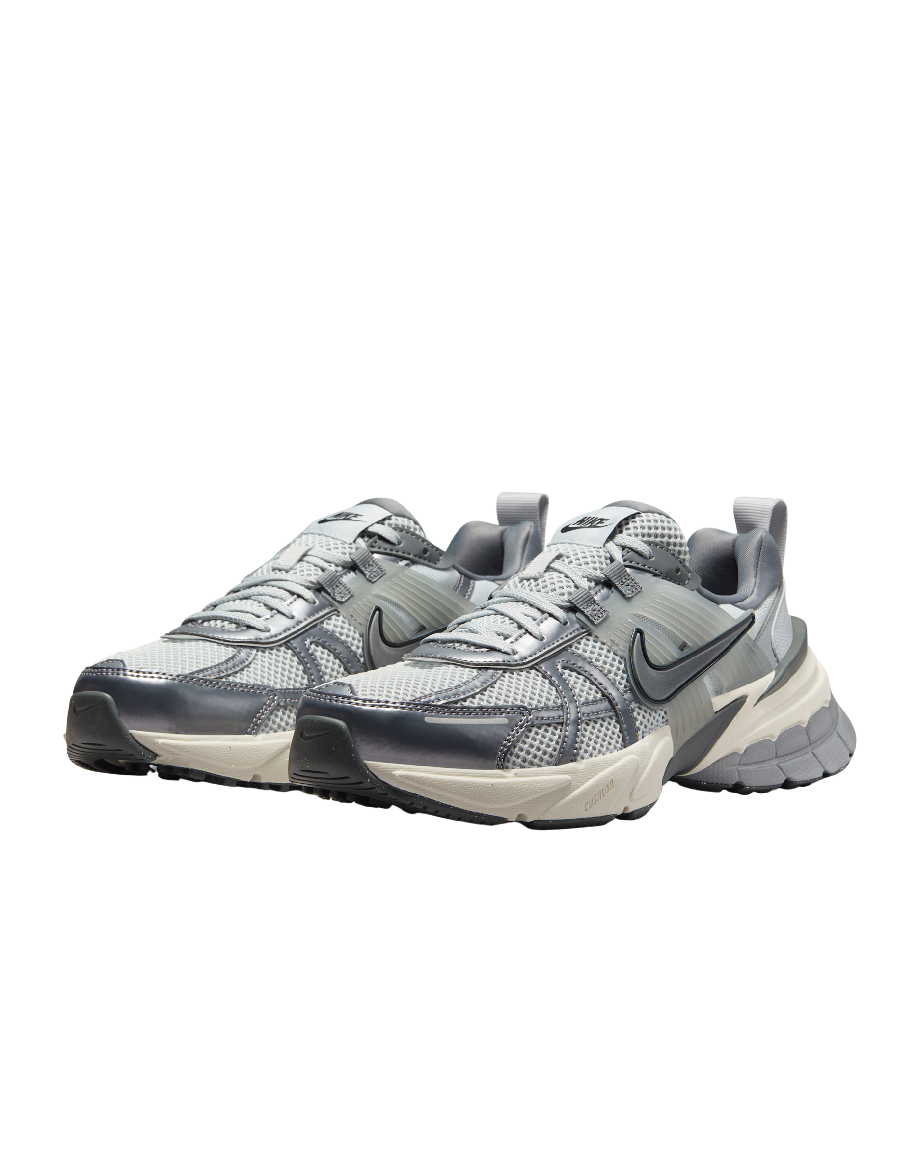 NIKE V2K RUN