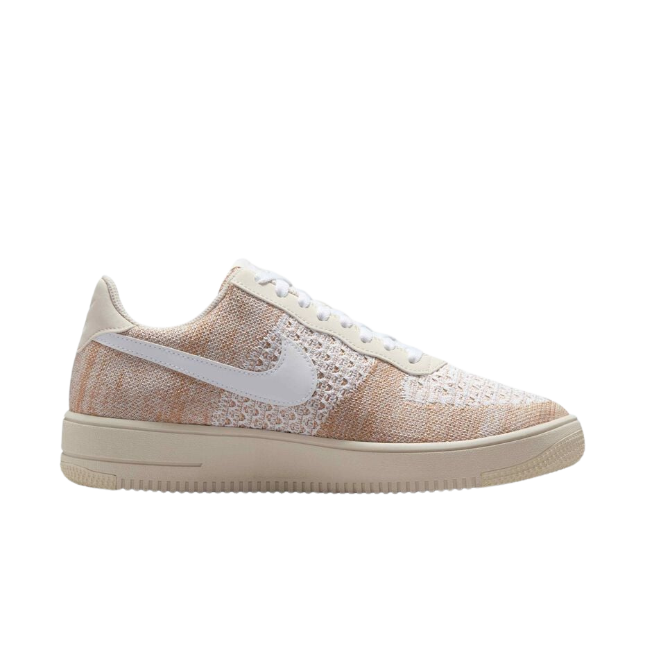 NIKE AIR FORCE 1 FLYKNIT