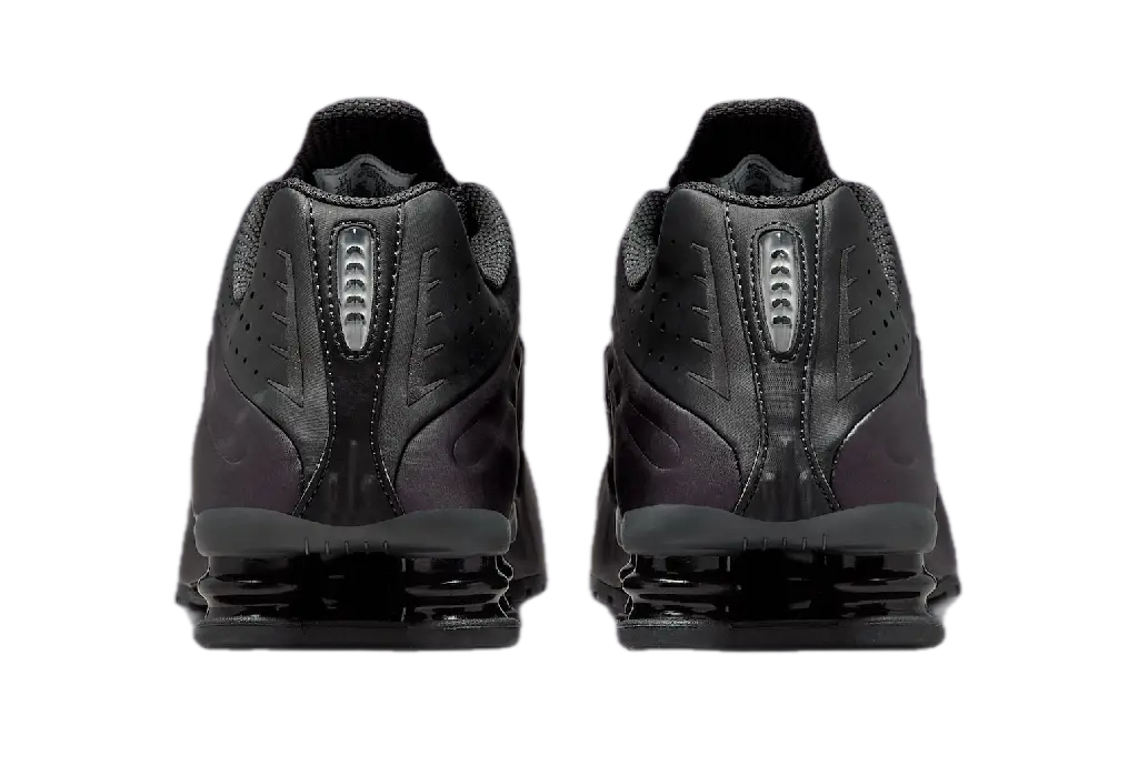 Nike Shox R4