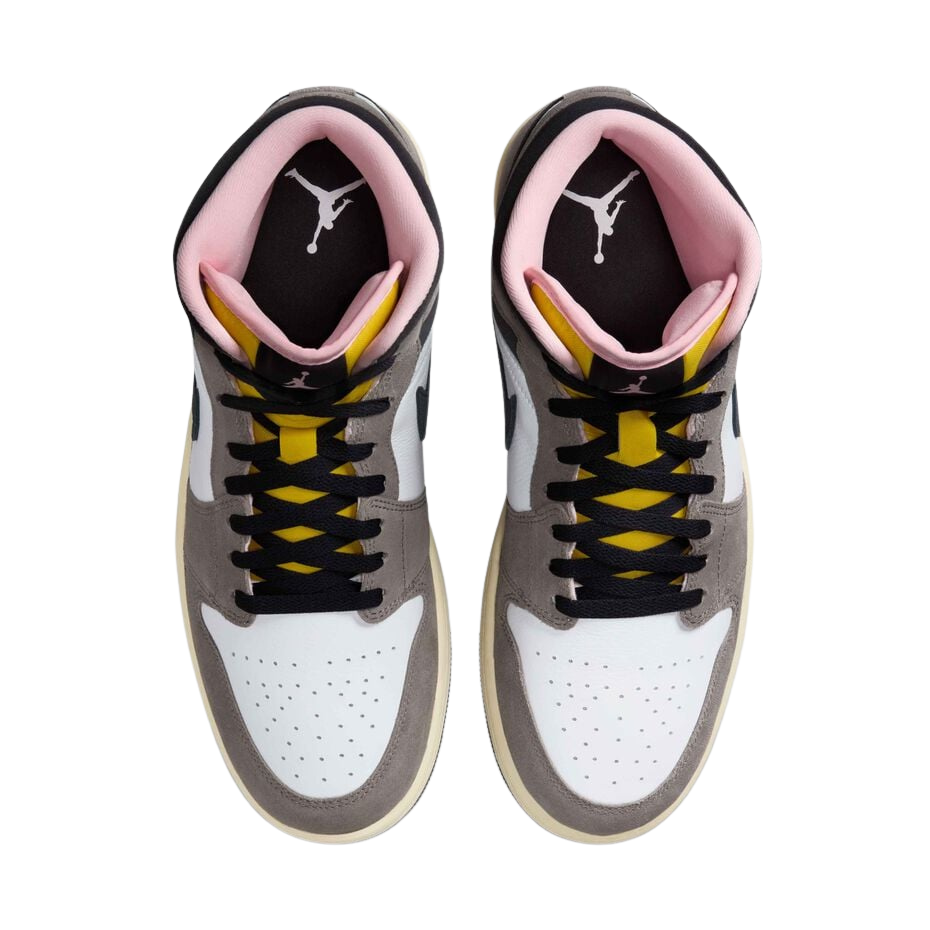 NIKE AIR JORDAN 1 MID