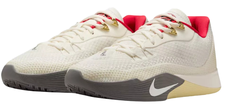 Nike S.T FLARE
