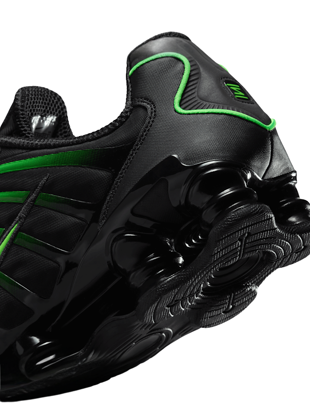 NIKE SHOX TL