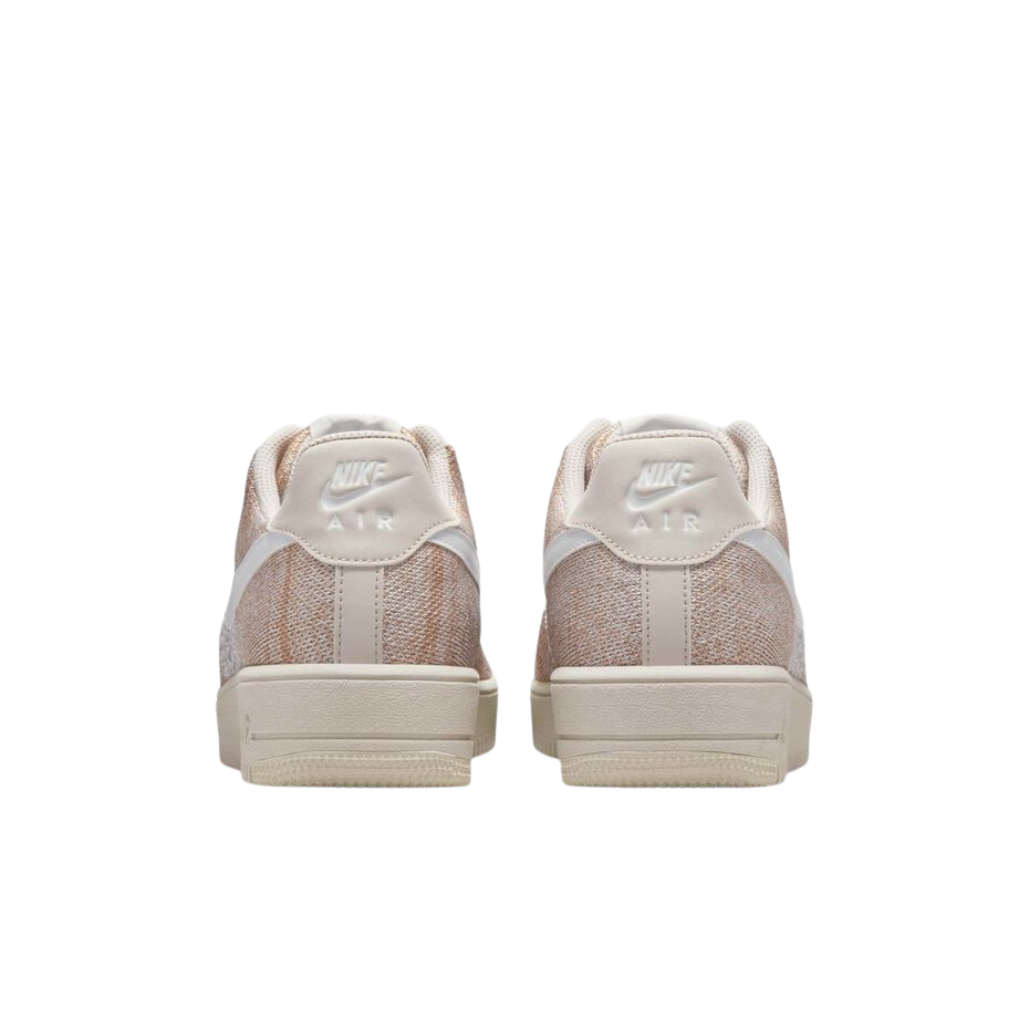 NIKE AIR FORCE 1 FLYKNIT