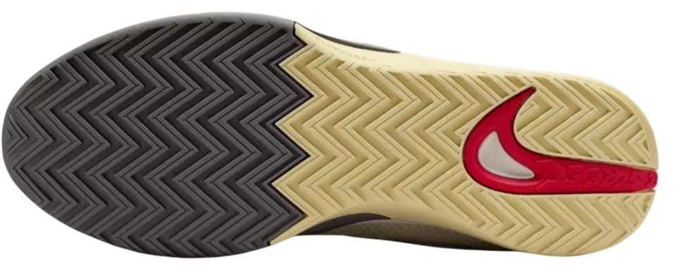 Nike S.T FLARE
