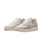 NIKE AIR FORCE 1 FLYKNIT