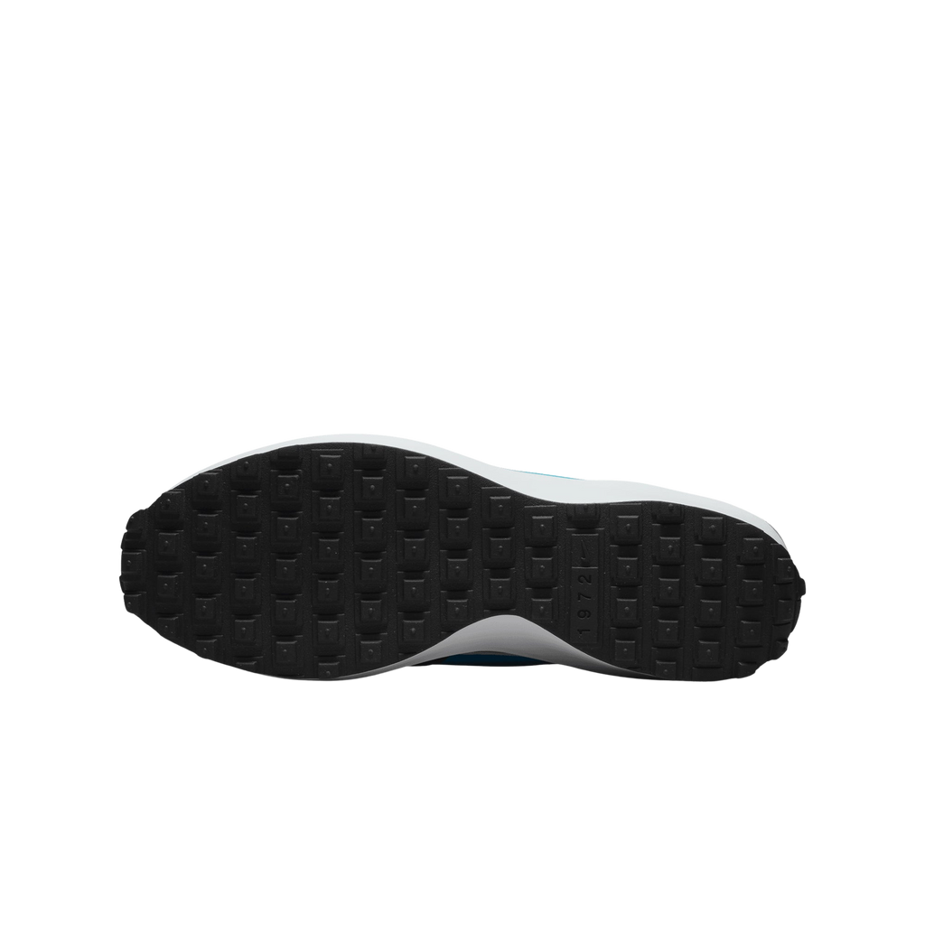 NIKE WAFFLE DEBUT