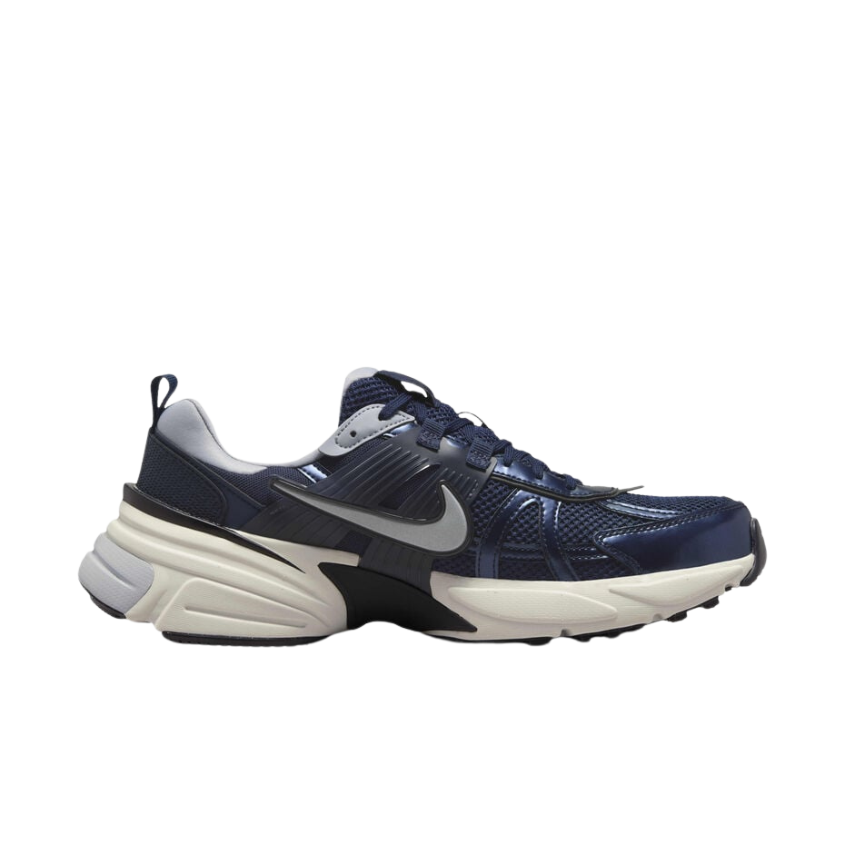 NIKE V2K RUN