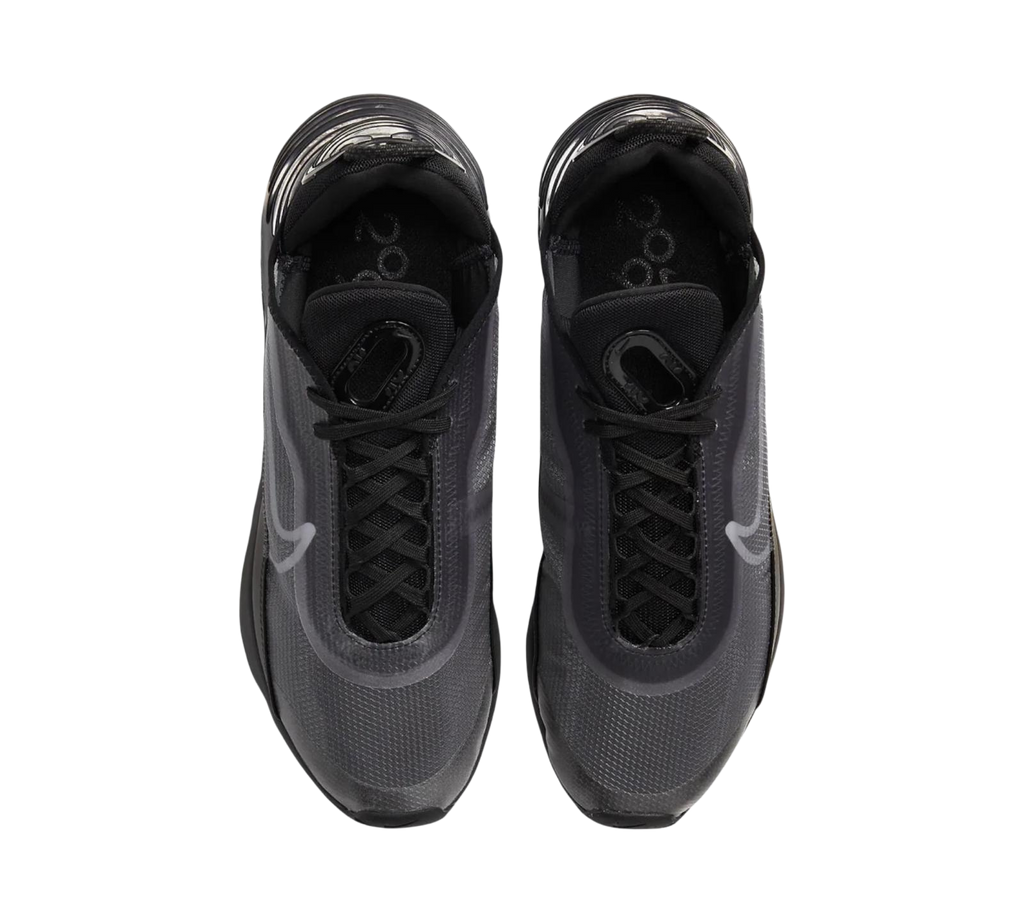 NIKE AIR MAX 2090